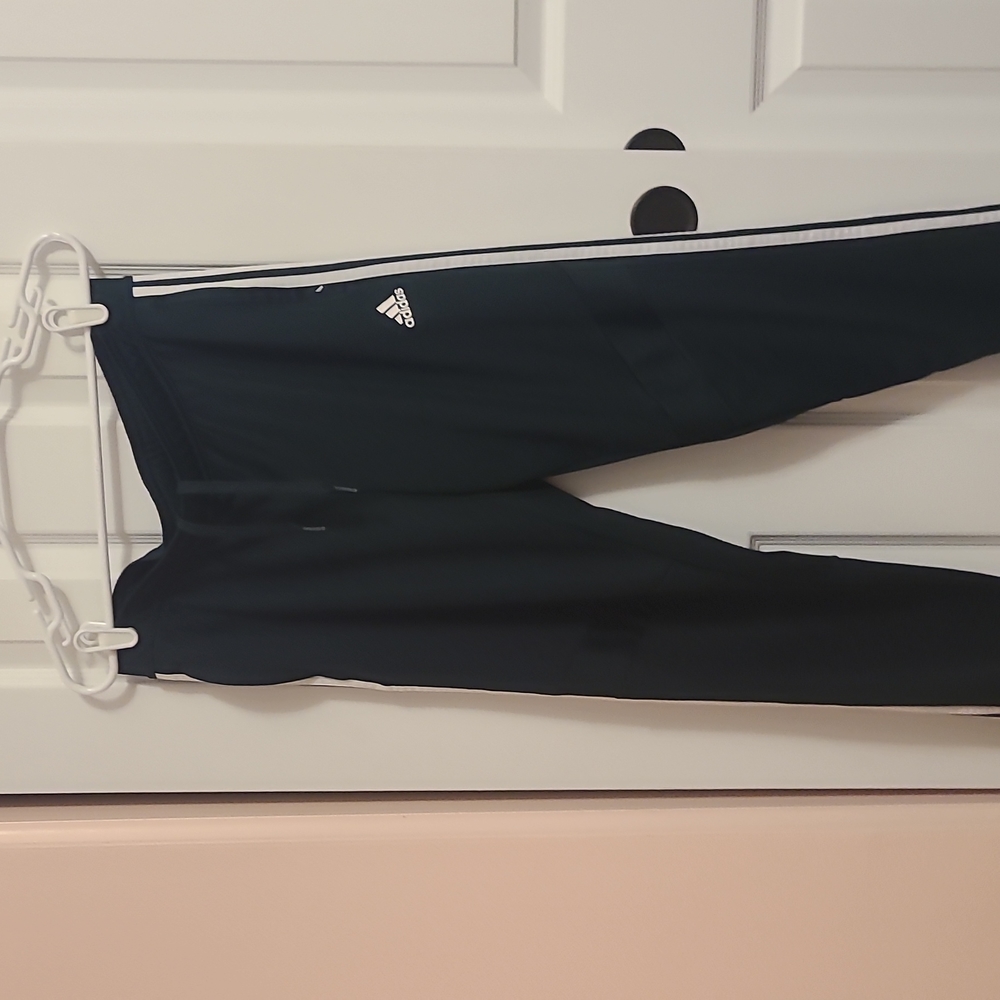 Size Large Adidas Zip Pocket 3 Stripe Workout Pant green